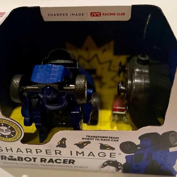 Sharper Image Robot Racer Remote Control Transforming Robot - Picture 9 of 9
